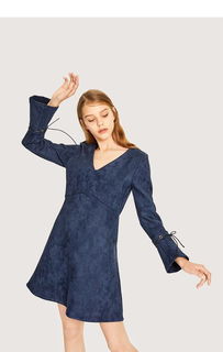 服裝設計成品圖 創(chuàng)意與技術(shù)的完美融合